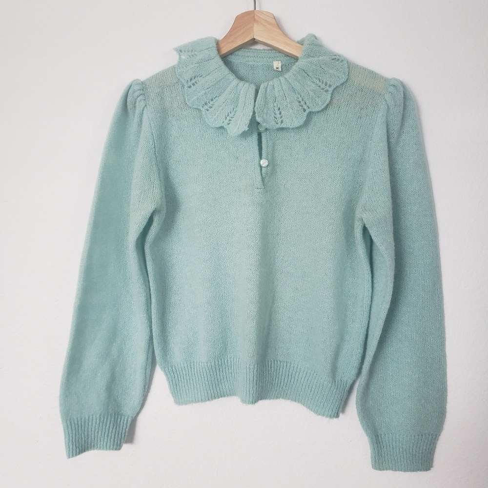 70s Does romantic ruffle collar sweater